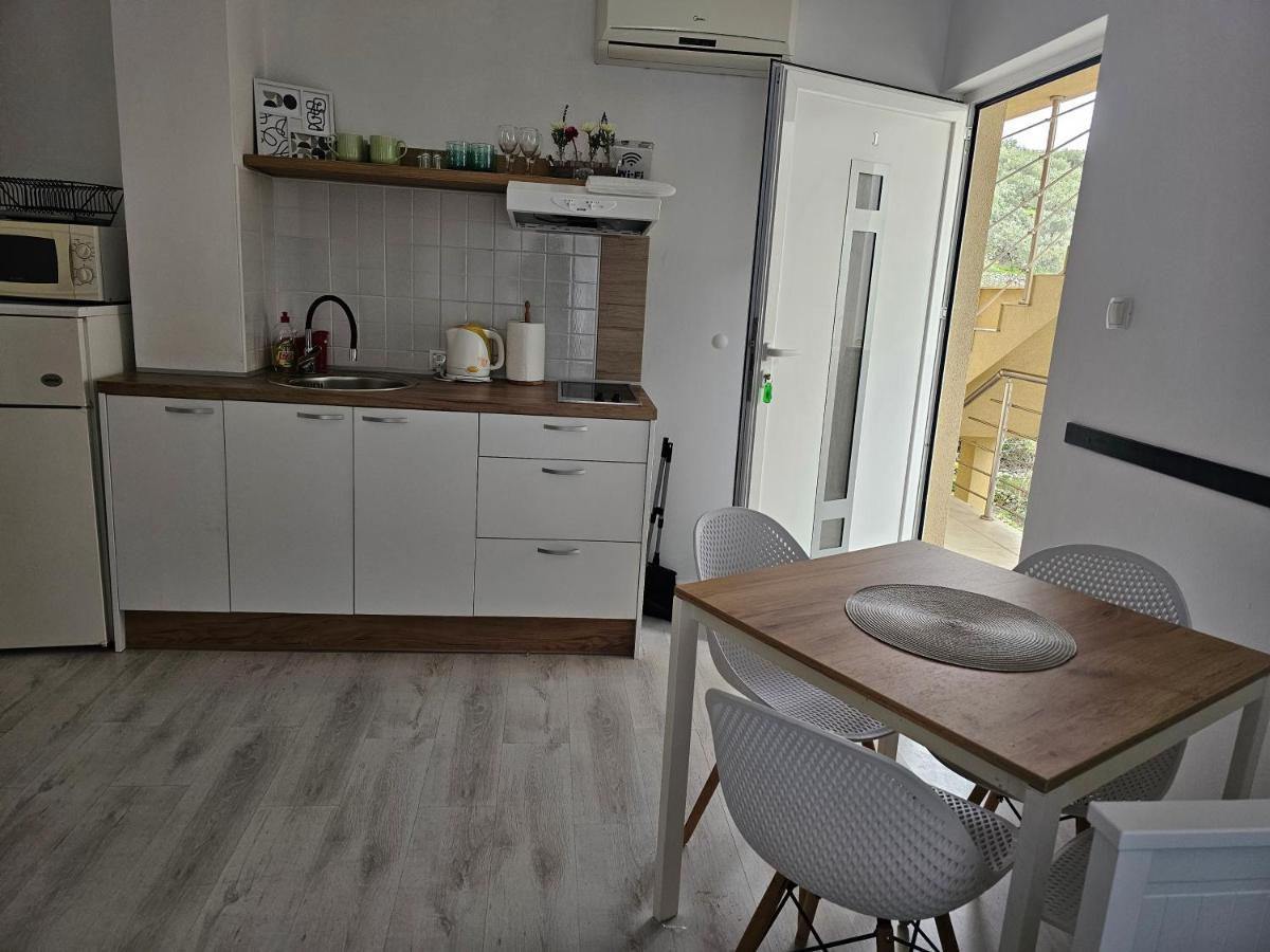 Apartmani Alma Podgora Eksteriør bilde